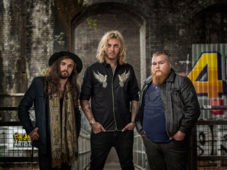 The Bad Flowers - Starting Gun 2018